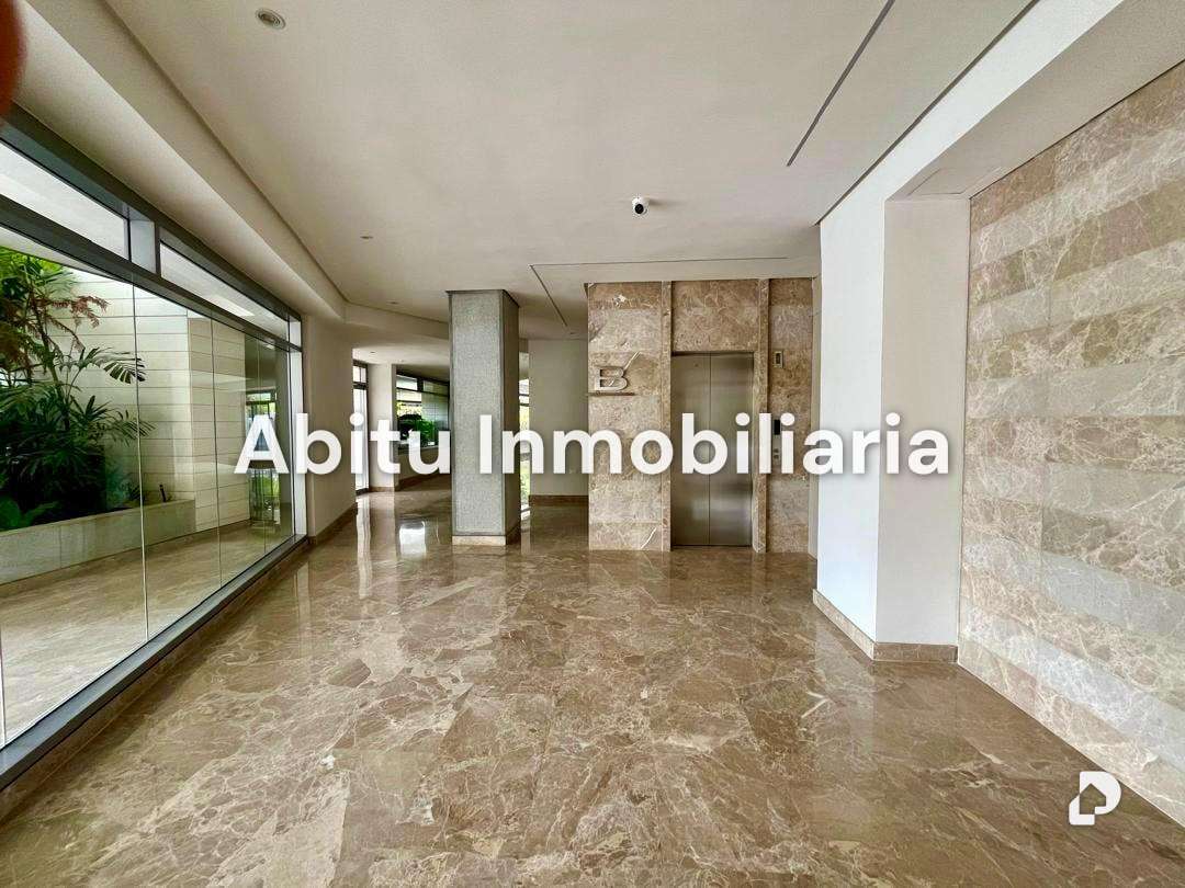Apartamento en La Castellana, Caracas – 11