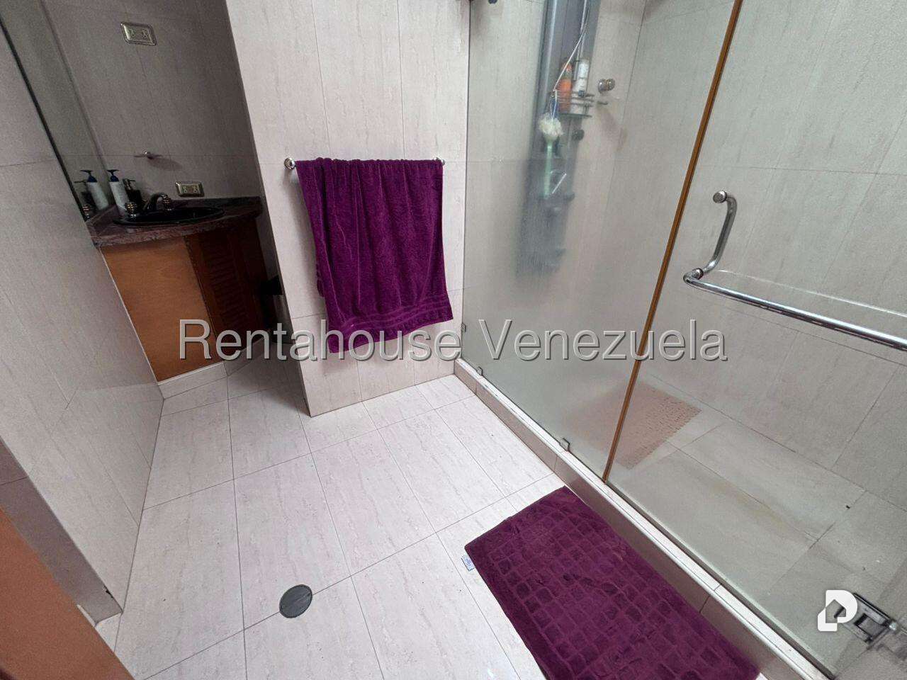 Apartamento en Terrazas del Ávila, Caracas – 24