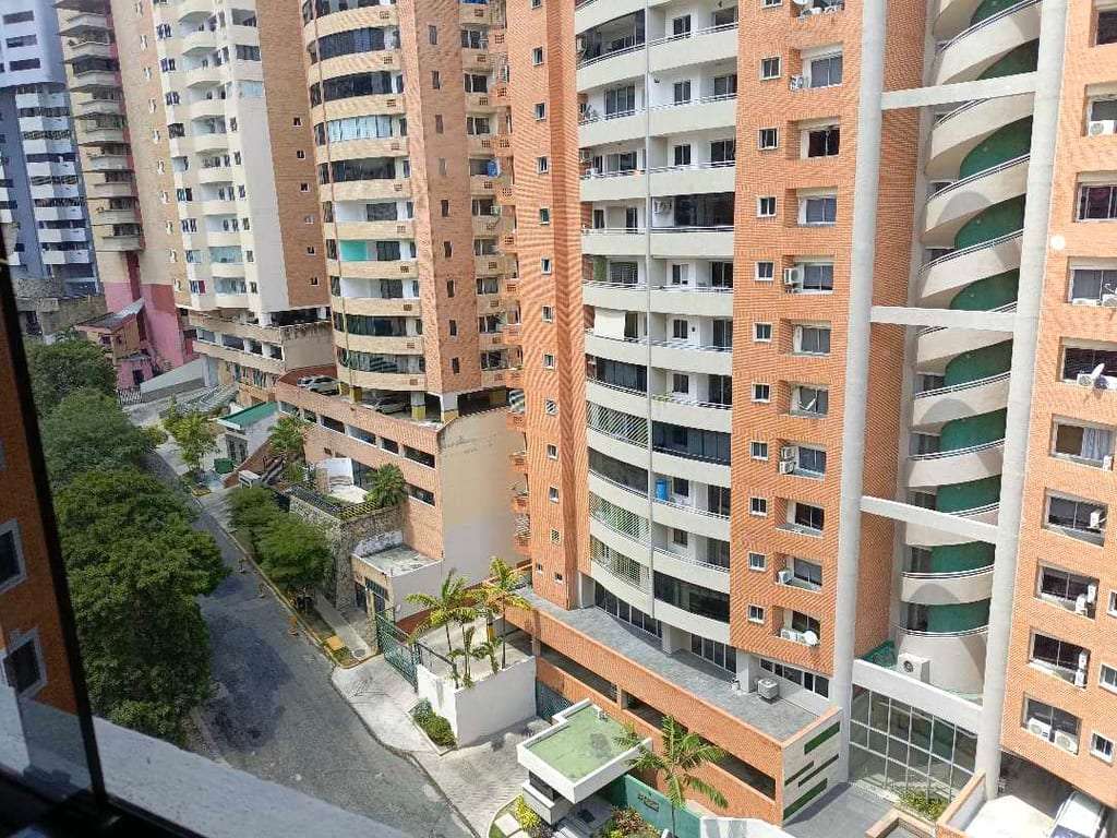 Apartamento en El Parral, Valencia - 1