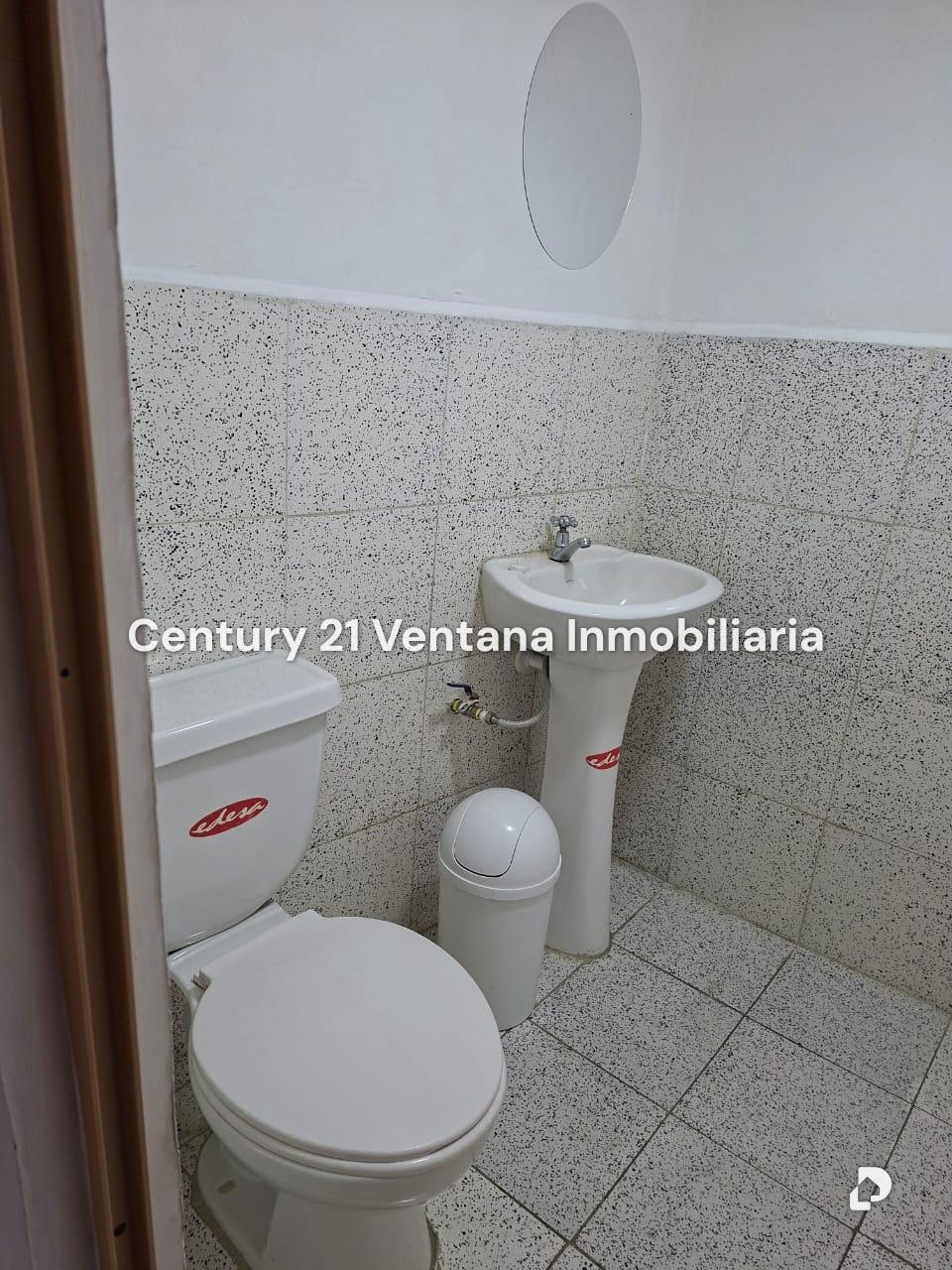 Local comercial en Plaza Venezuela, Caracas – 4
