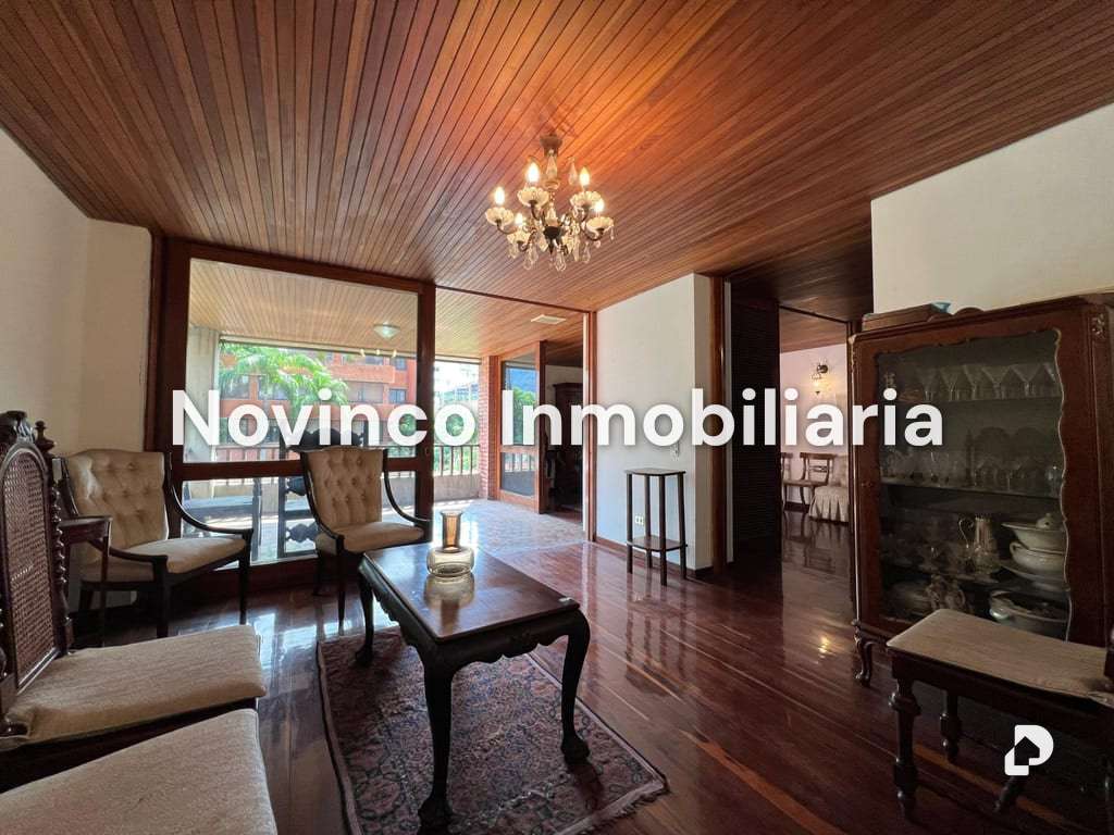 Apartamento en La Castellana, Caracas – 2