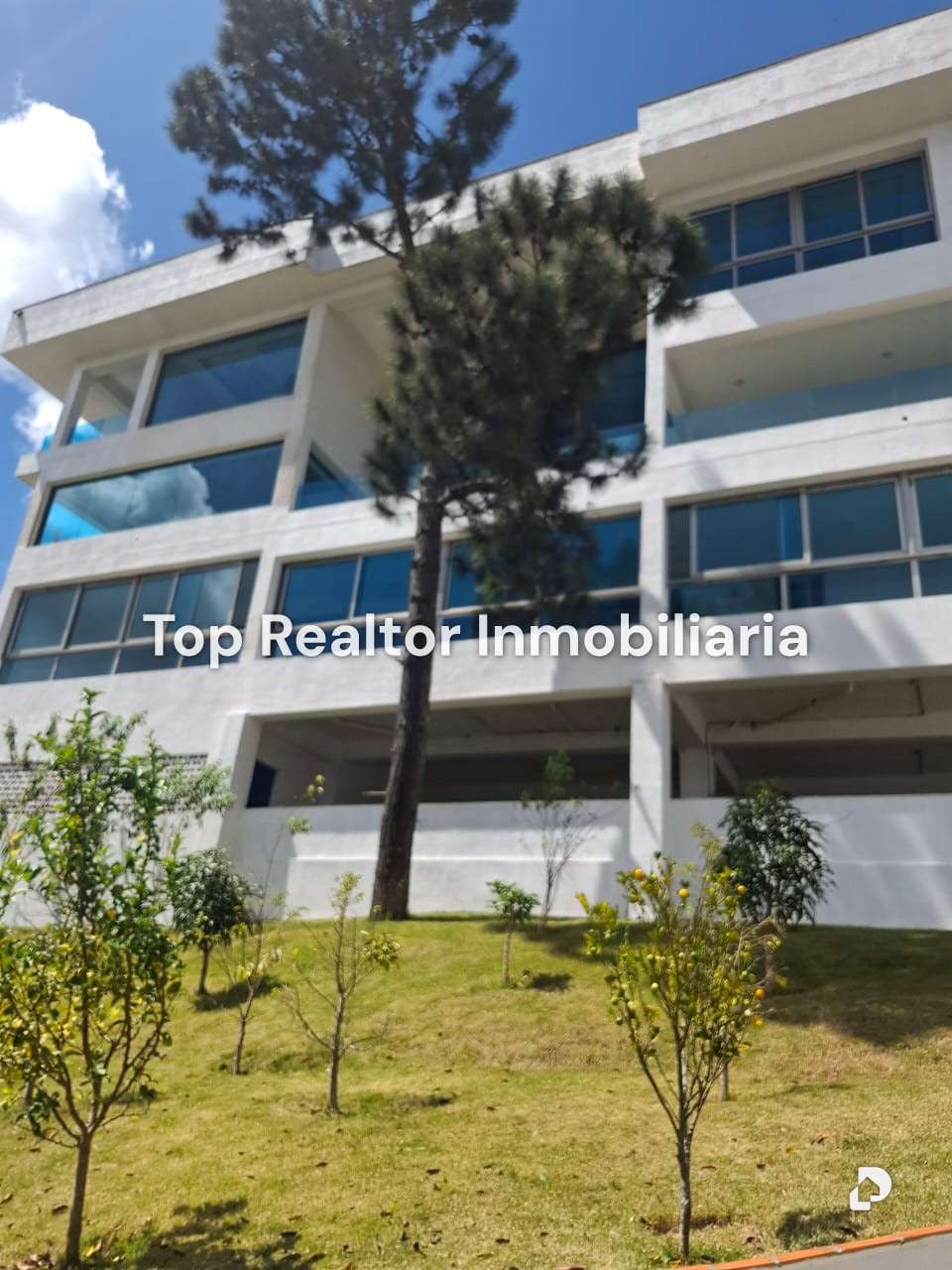 Casa en Alto Hatillo, Caracas – 1
