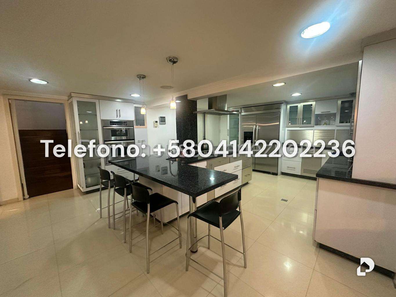Casa en La Lagunita Country Club, Caracas – 35