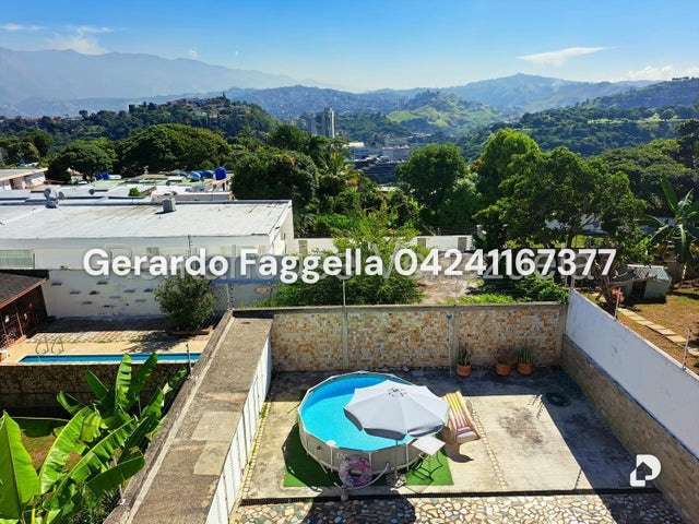 Casa en Los Naranjos, Caracas – 21