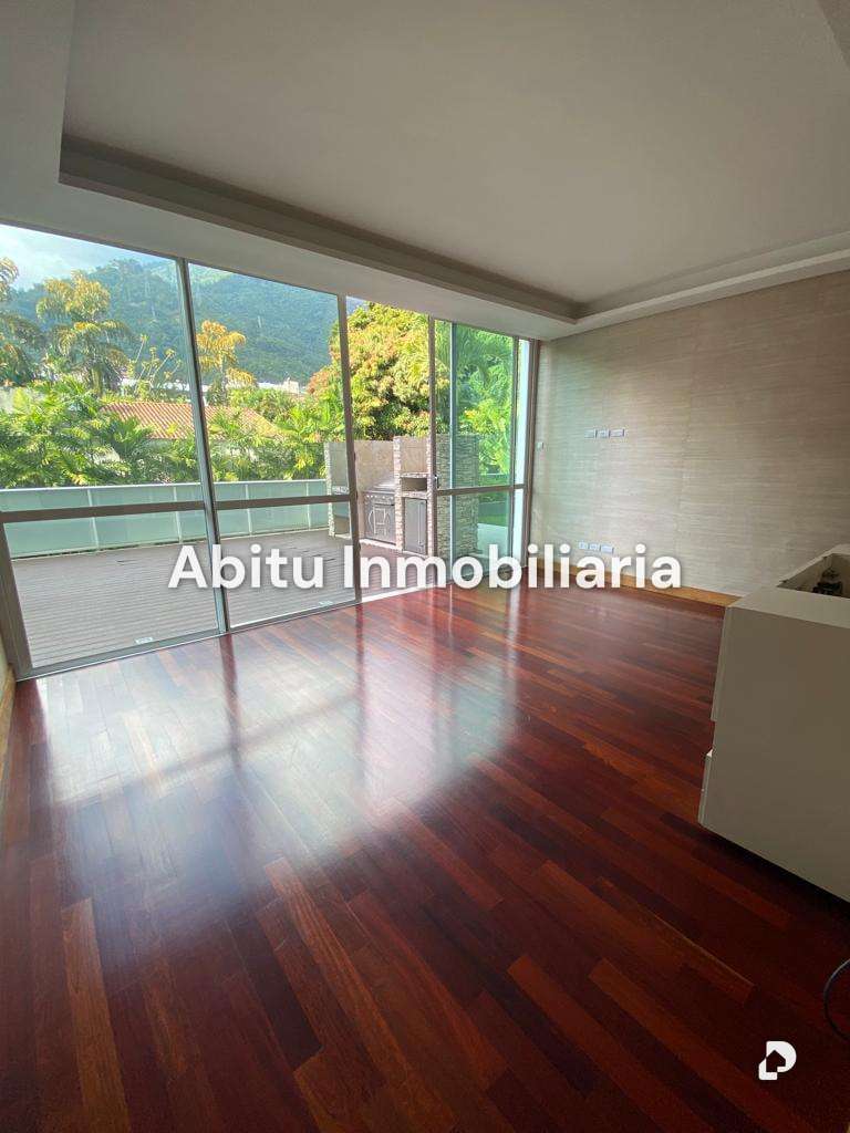 Apartment in La Castellana, Caracas – 13