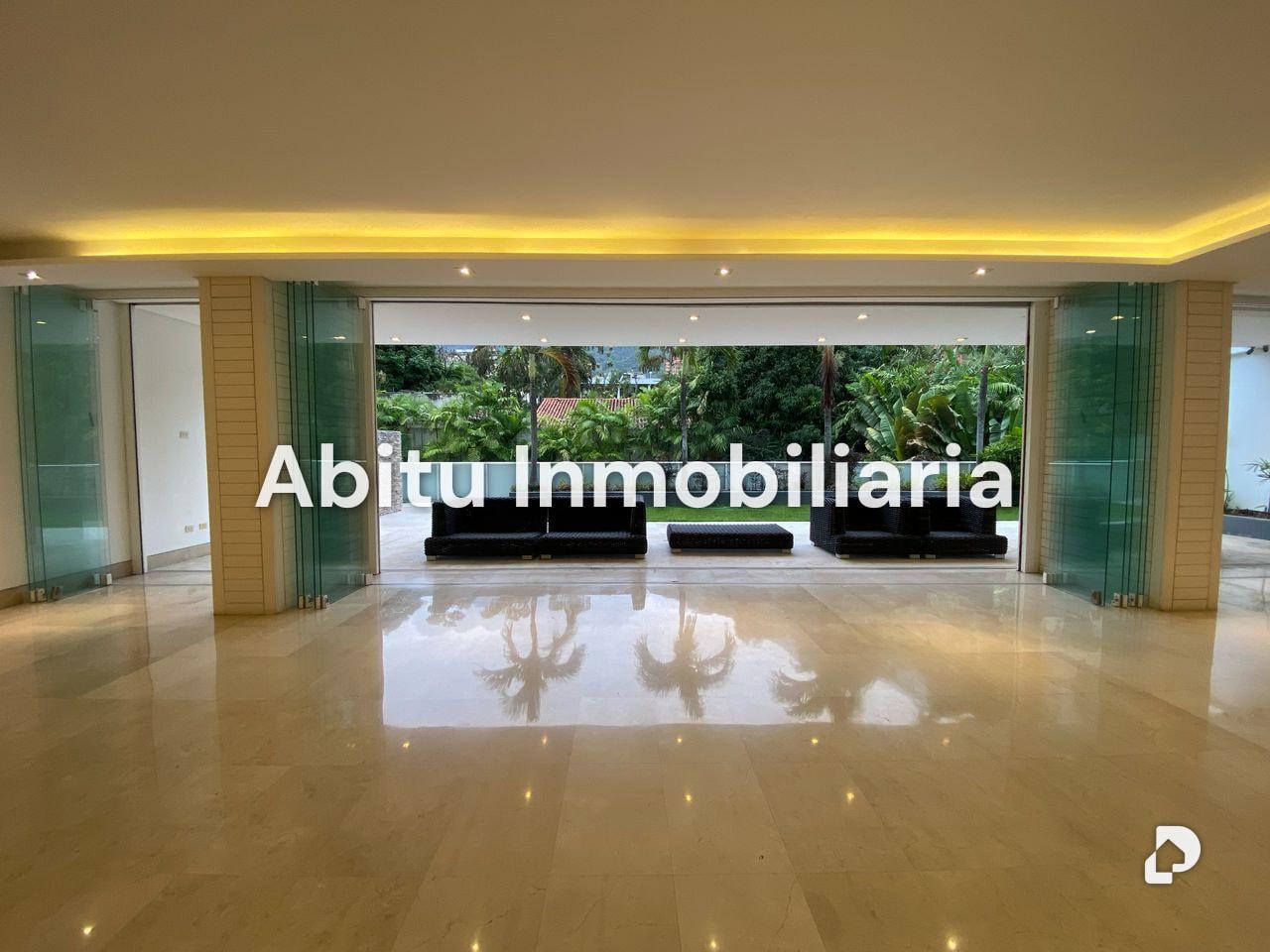 Apartment in La Castellana, Caracas – 3