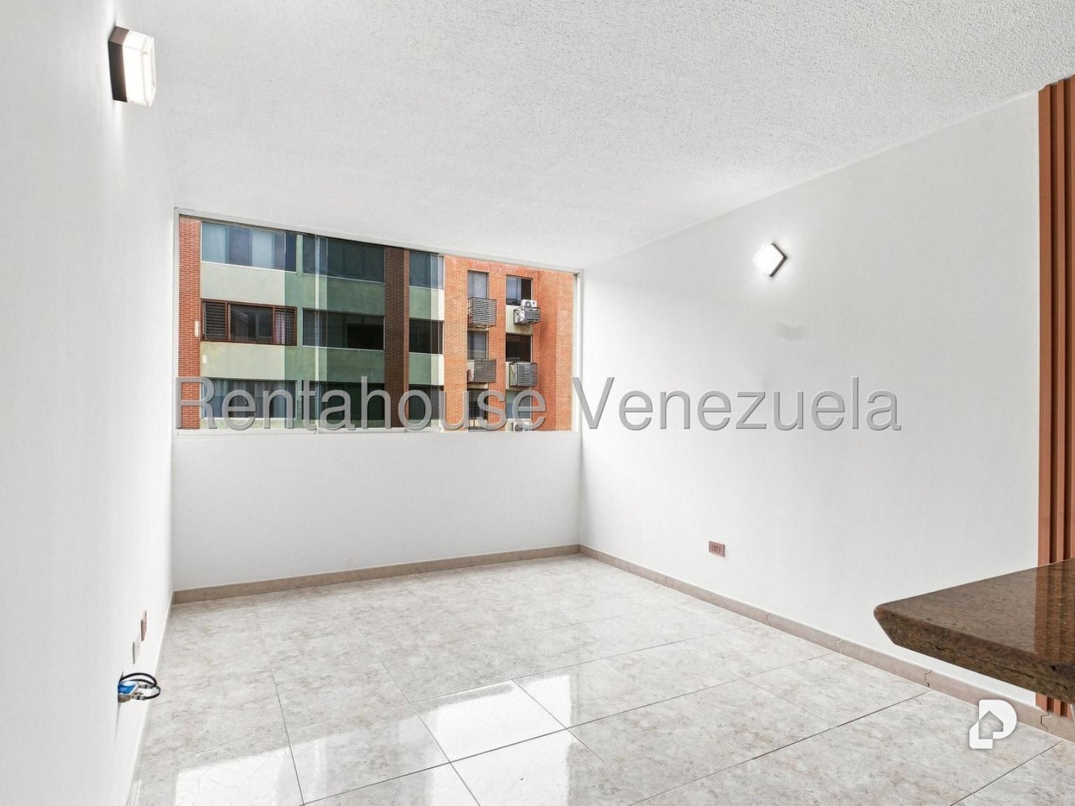 Apartment in Los Naranjos Humboldt, Caracas – 5