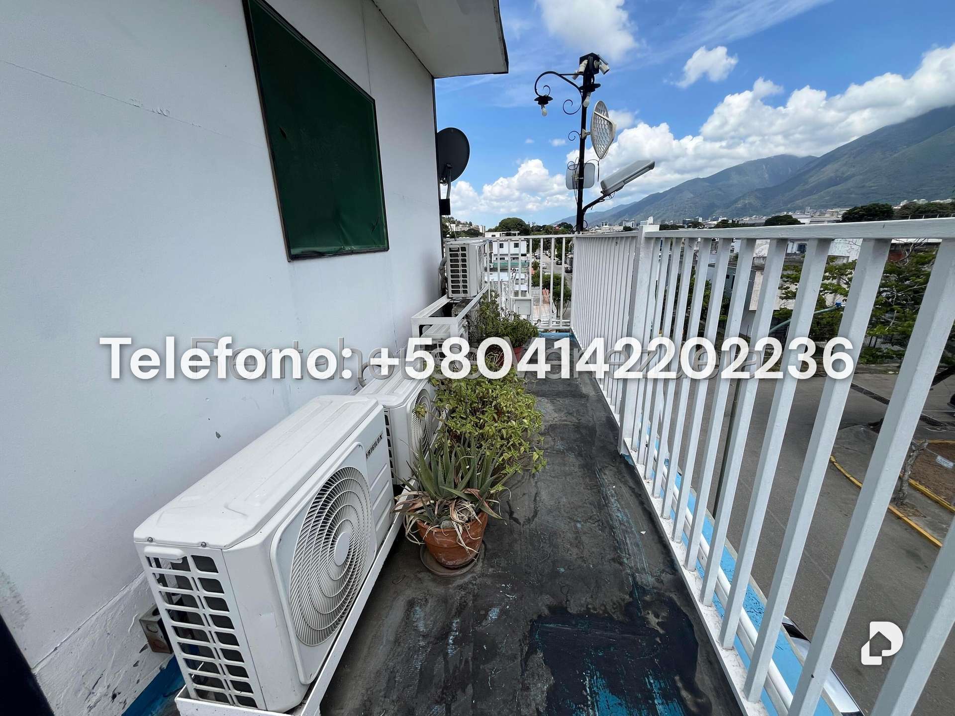 Casa en La California Sur, Caracas – 23