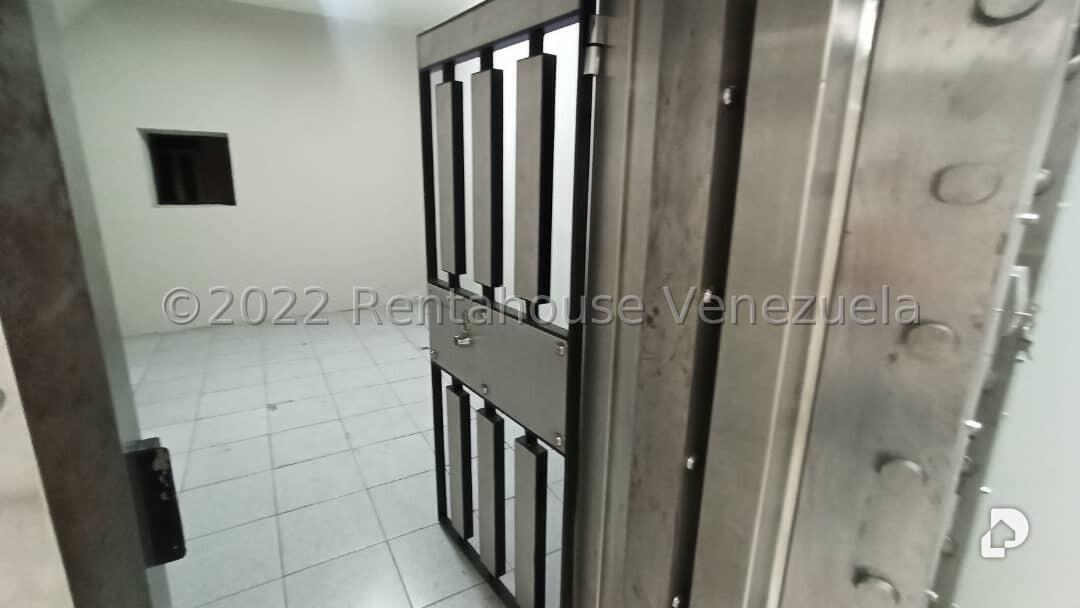 Local comercial en Santa Rosa de Lima, Caracas – 5