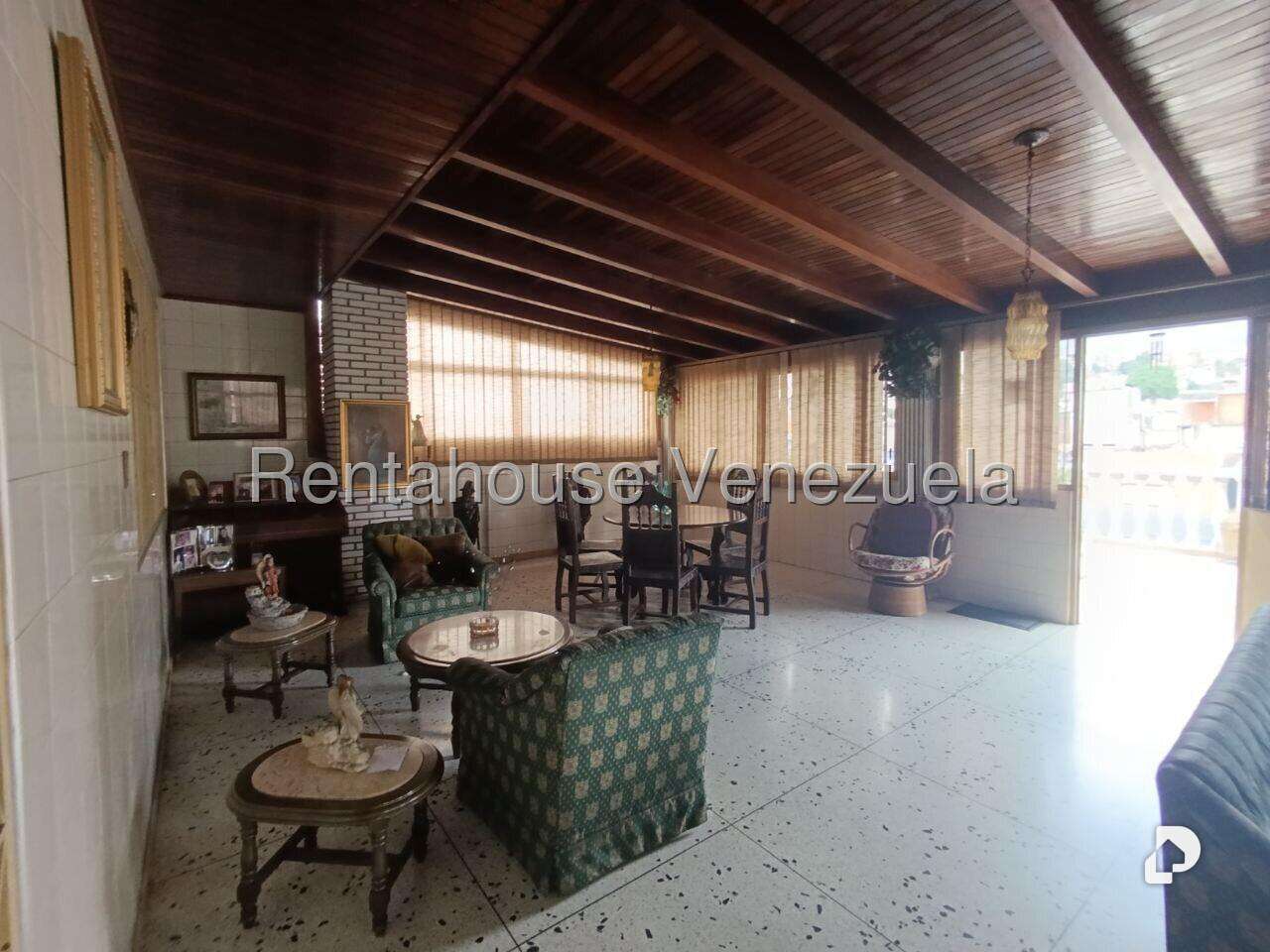 Local comercial en Petare, Caracas – 27