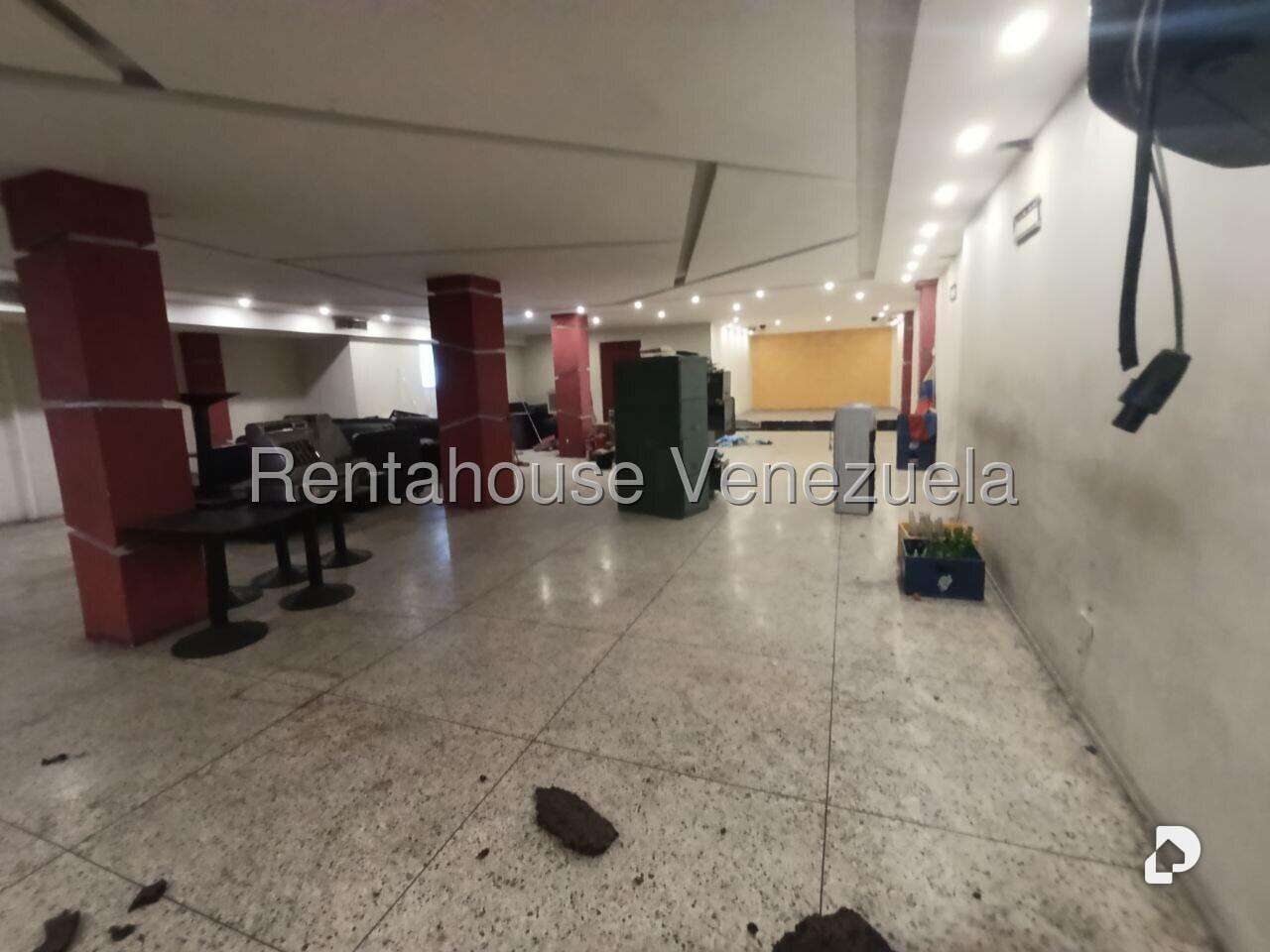 Local comercial en Petare, Caracas – 14