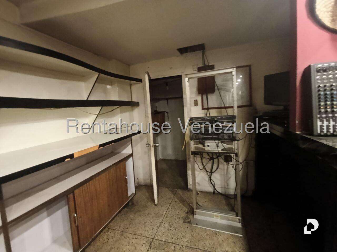 Local comercial en Petare, Caracas – 18