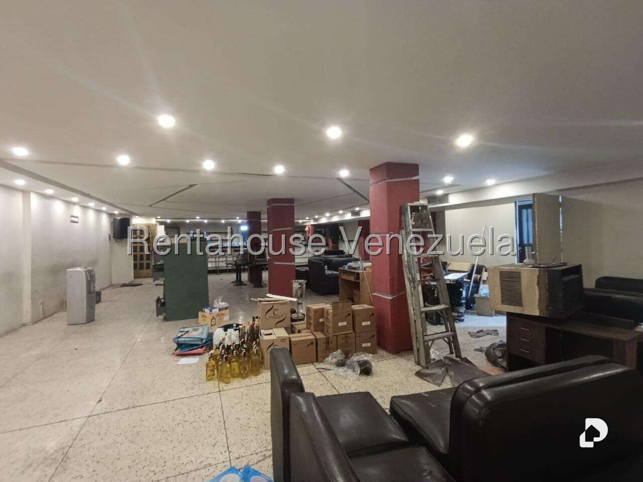 Local comercial en Petare, Caracas – 11