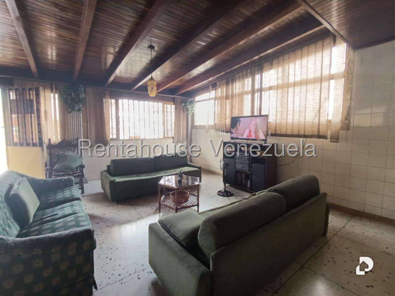 Local comercial en Petare, Caracas – 26