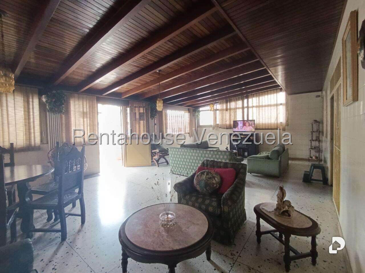 Local comercial en Petare, Caracas – 25