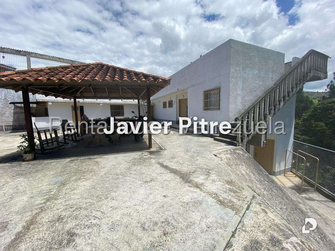 Casa en Club de Campo, Altos Mirandinos – 15