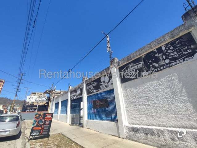 Local comercial en Parroquia Urbana San José, Valencia – 25