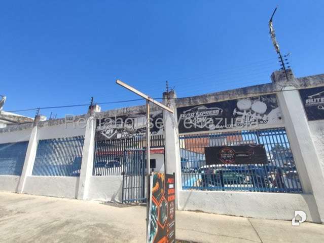 Local comercial en Parroquia Urbana San José, Valencia – 27