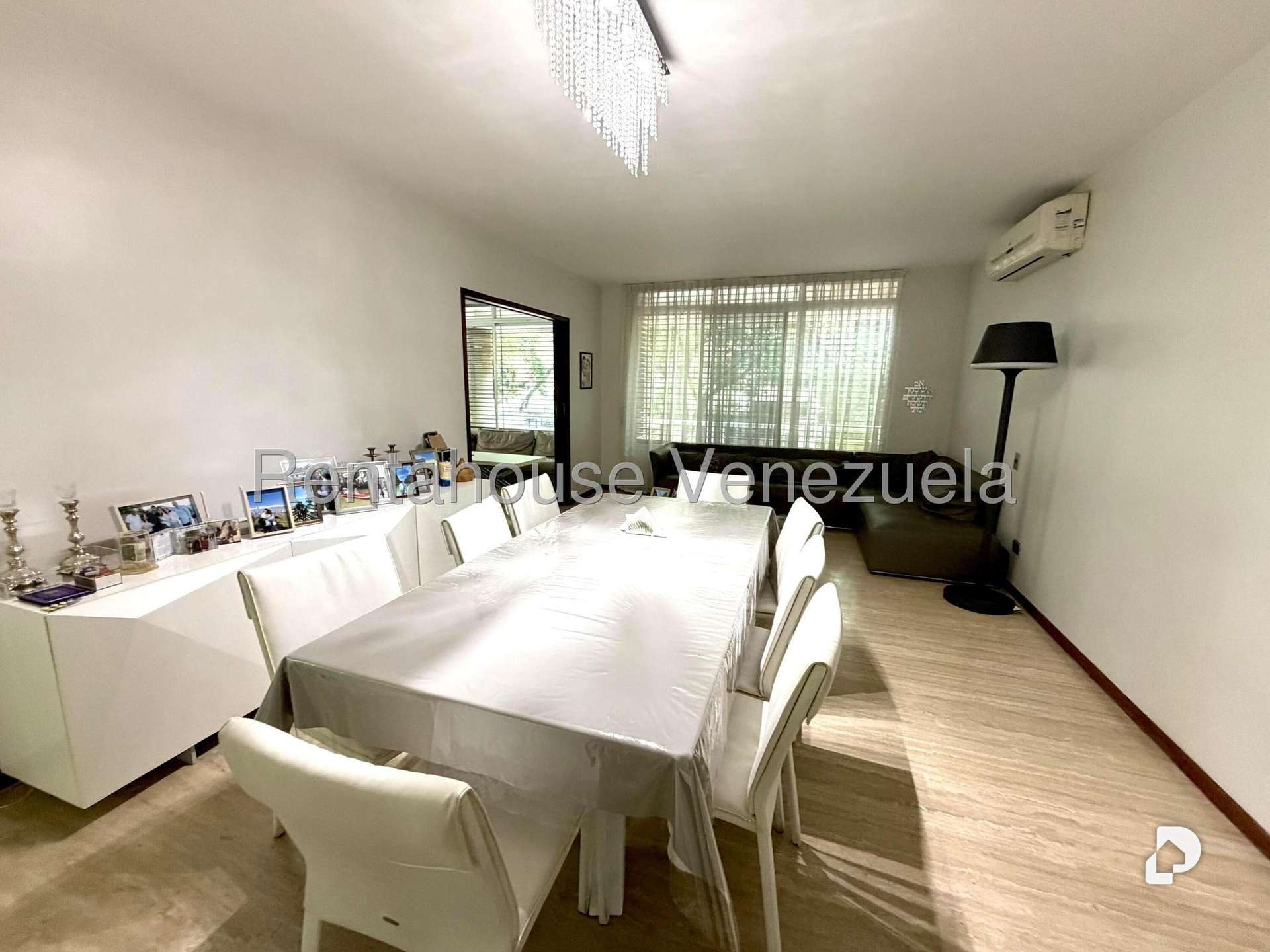 Apartment in La Florida, Caracas – 15