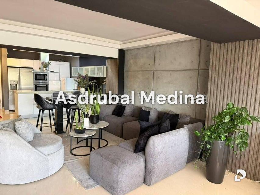 Apartamento en Loma Linda, Caracas – 2