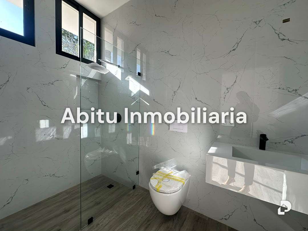 Casa en Country Club, Caracas – 24