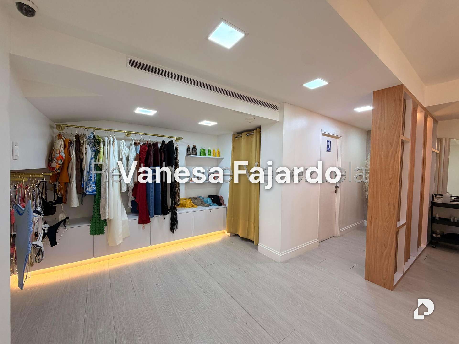 Local comercial en Las Mercedes, Caracas – 15