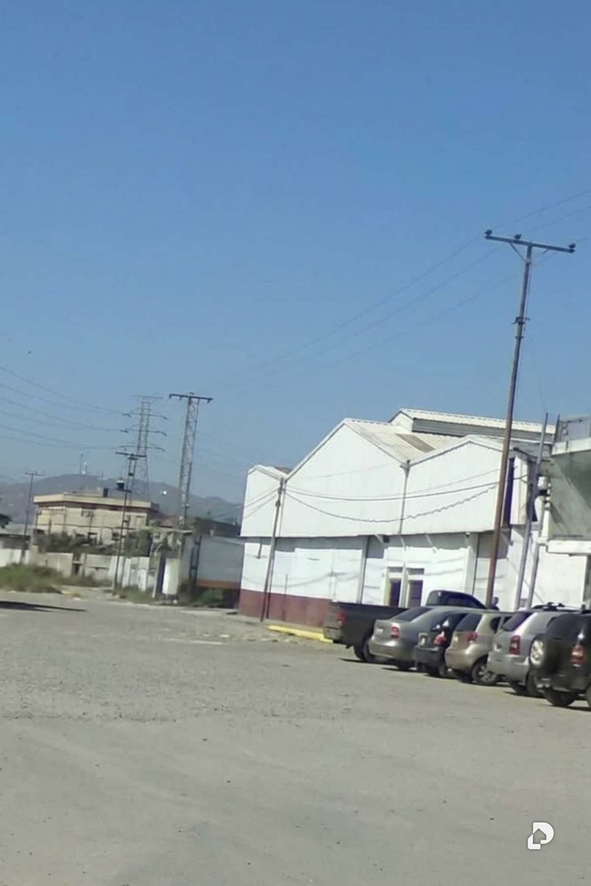 Galpón en Carlos Andres Perez, Palo Negro – 2