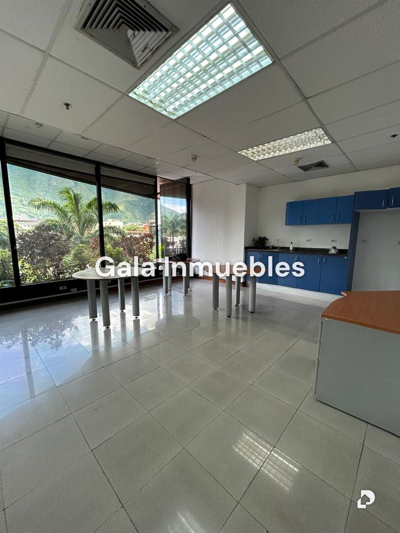 Oficina en La Castellana, Caracas – 3