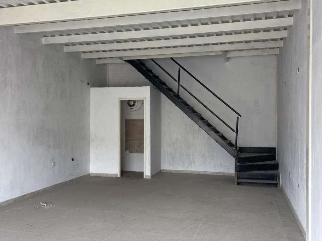 Local comercial en Zona Industrial Las Vegas, Cagua - 1