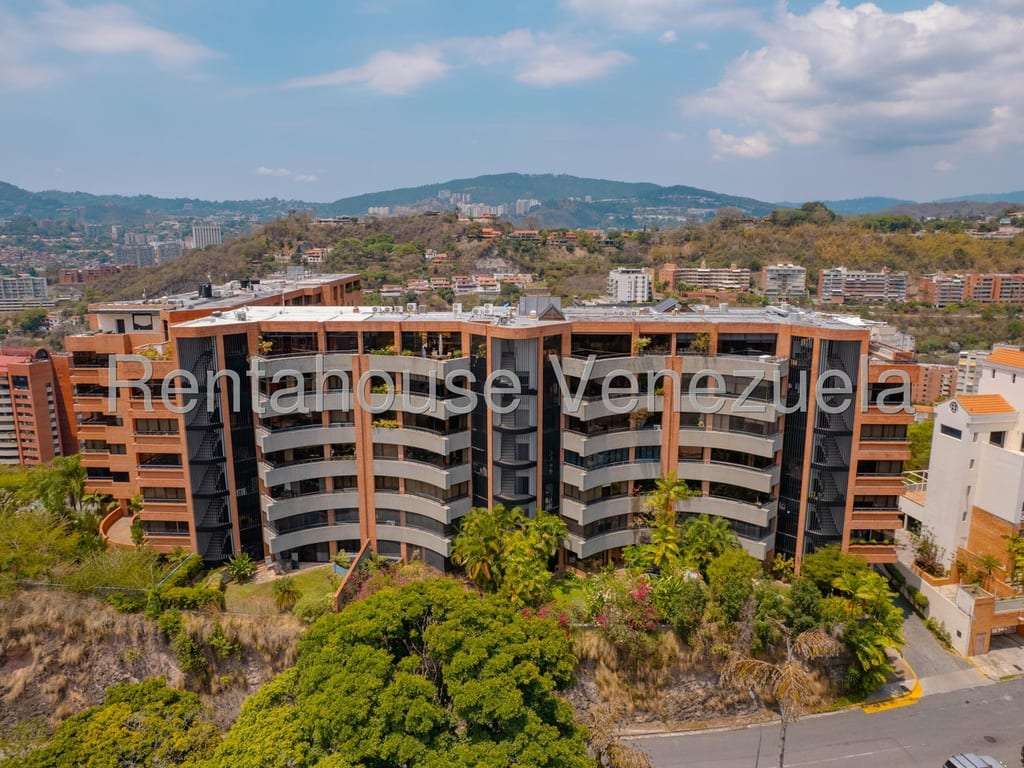 Apartamento en Colinas de Valle Arriba, Caracas - 1