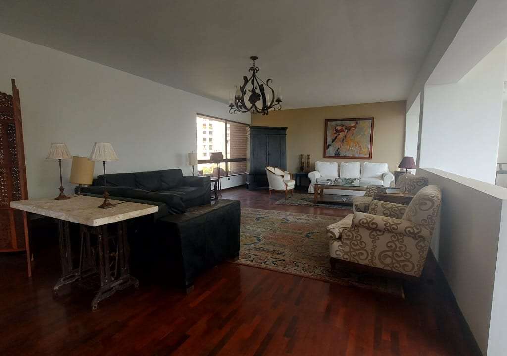 Apartamento en Los Naranjos (del Cafetal), Caracas - 1