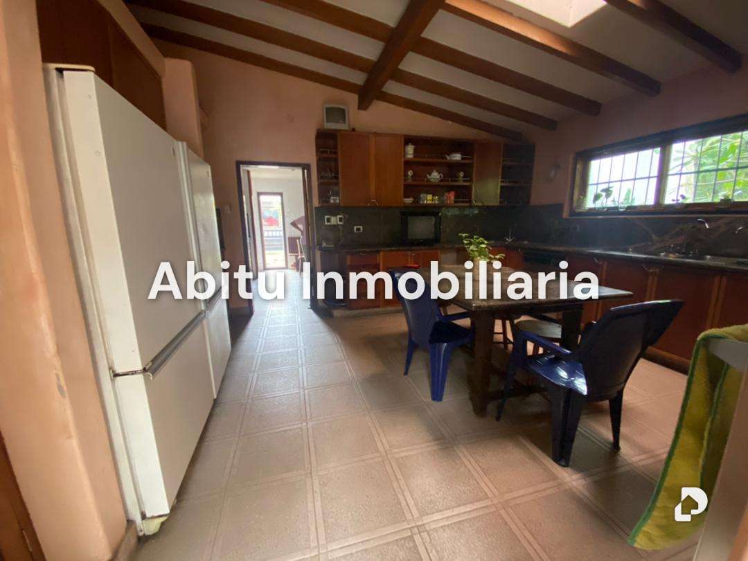 House in Valle Arriba, Caracas – 12