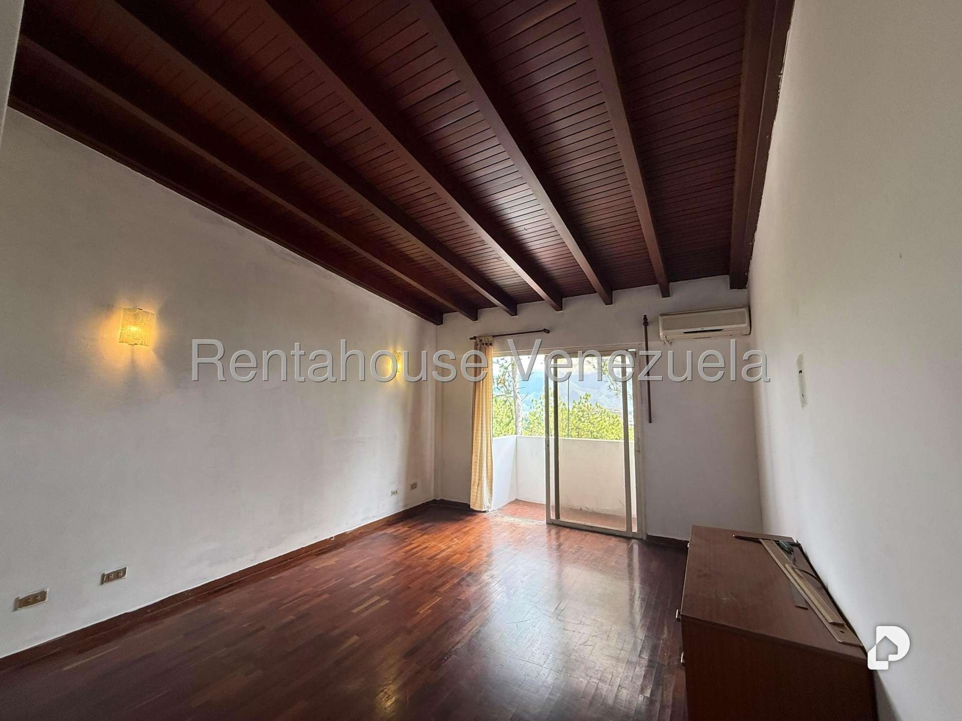 Casa en Alto Prado, Caracas – 10