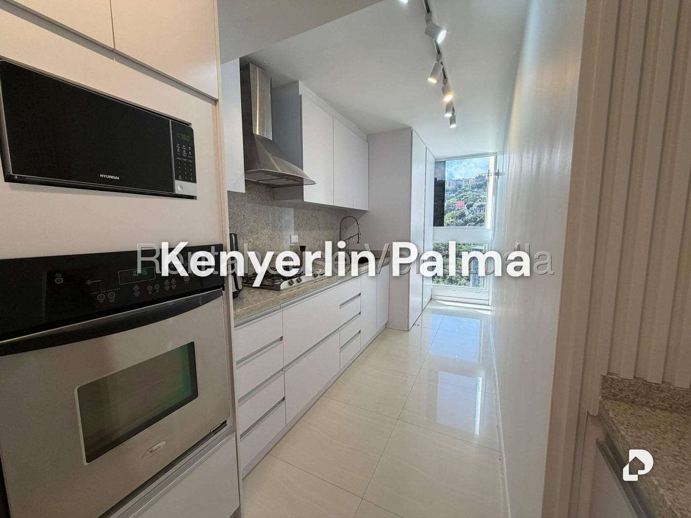 Apartamento en Santa Fe Sur, Caracas – 21