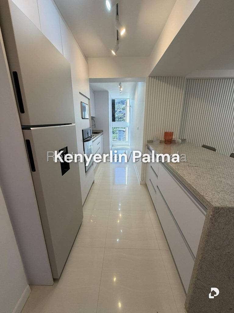 Apartamento en Santa Fe Sur, Caracas – 18