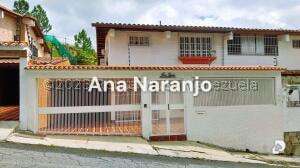 Casa en Alto Prado, Caracas – 1