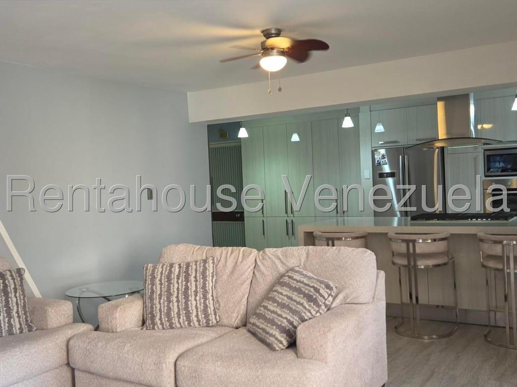 Apartamento en Santa Rosa de Lima, Caracas