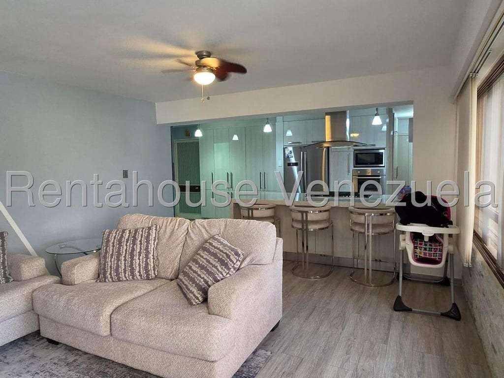Apartamento en Santa Rosa de Lima, Caracas