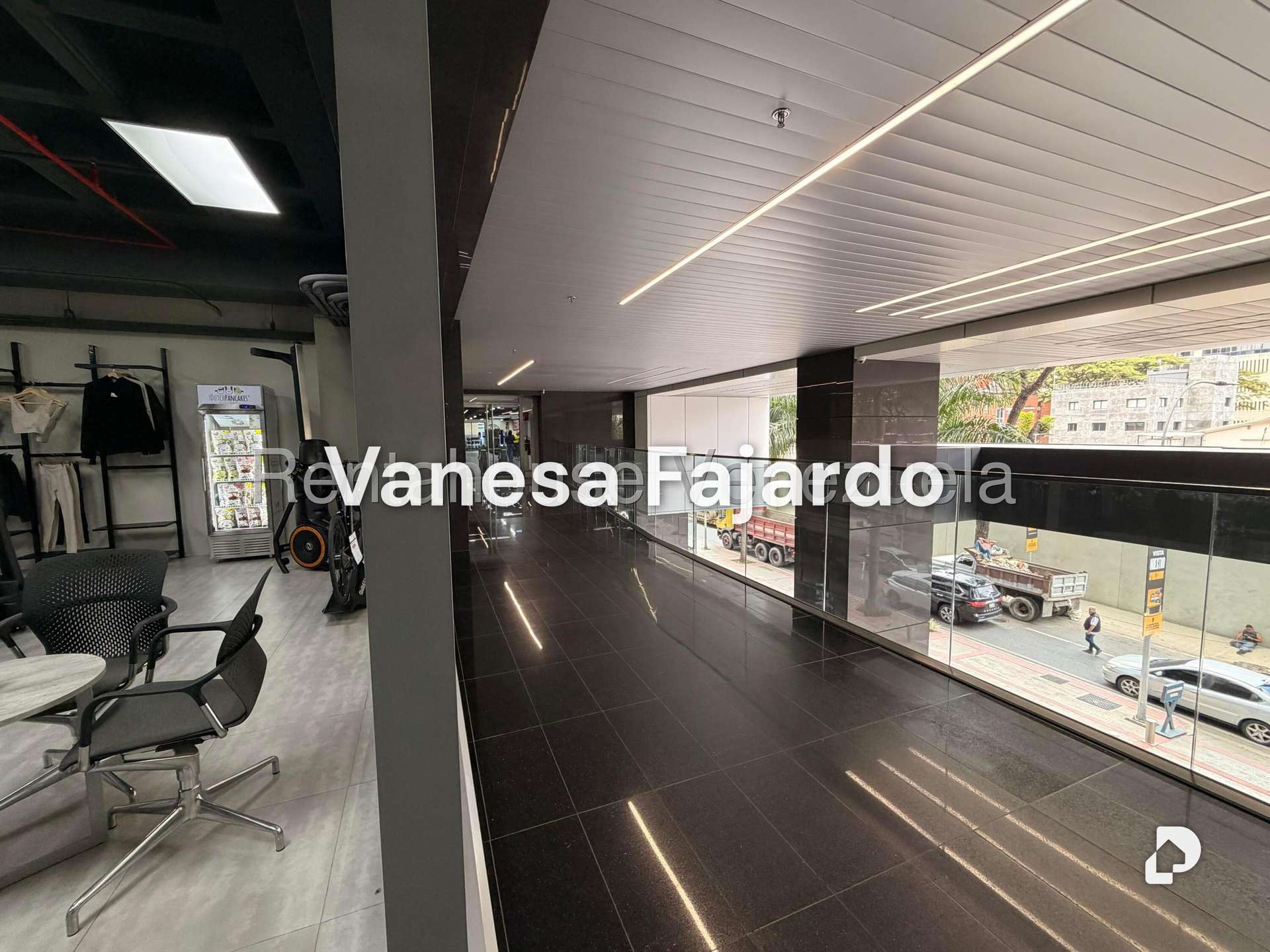 Local comercial en Las Mercedes, Caracas – 8