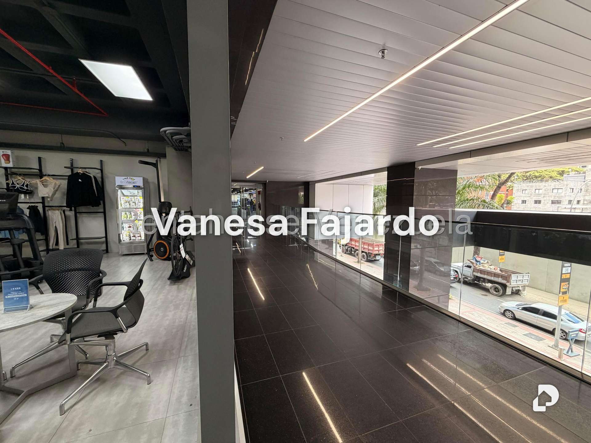 Local comercial en Las Mercedes, Caracas – 10