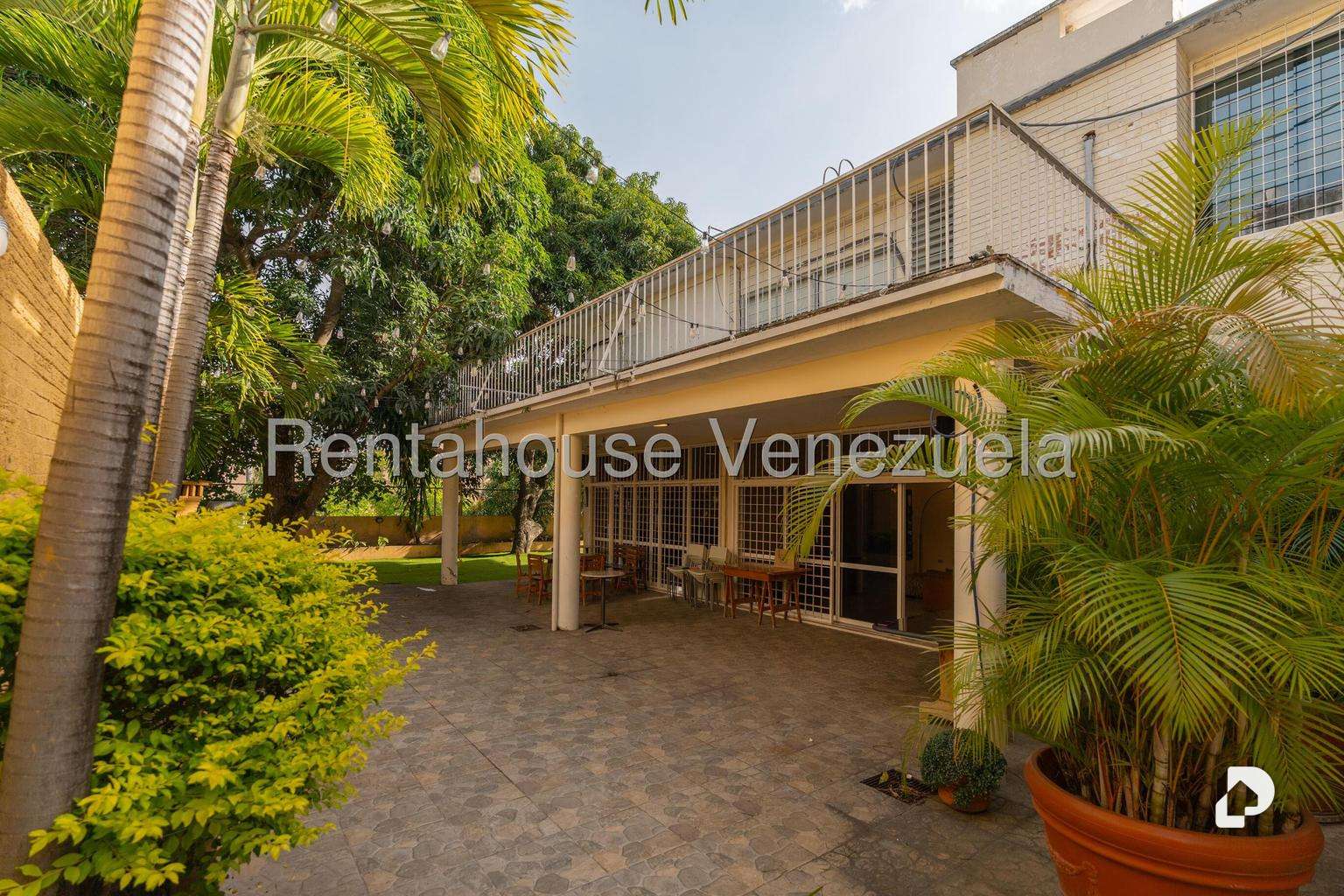 Casa en Prados del Este, Caracas – 32