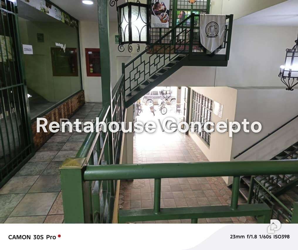 Local comercial en Avenida Bolivar Norte, Valencia – 6