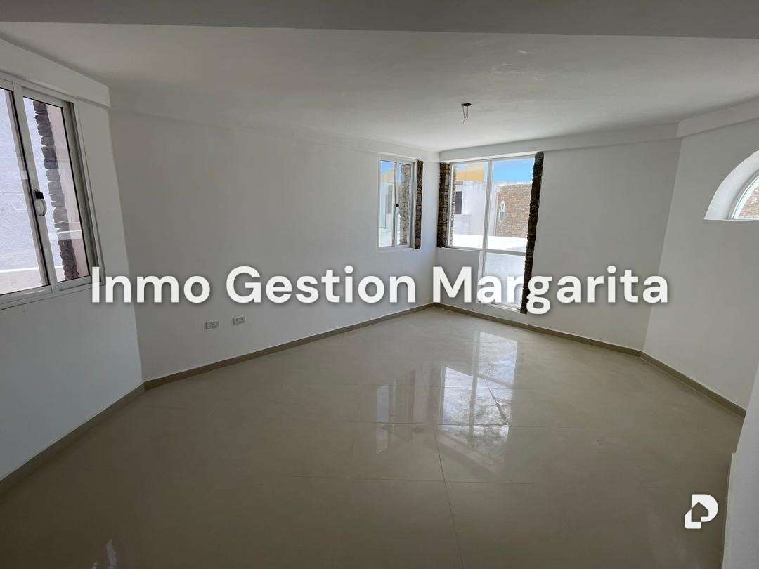 Townhouse en Los Robles, Porlamar – 14