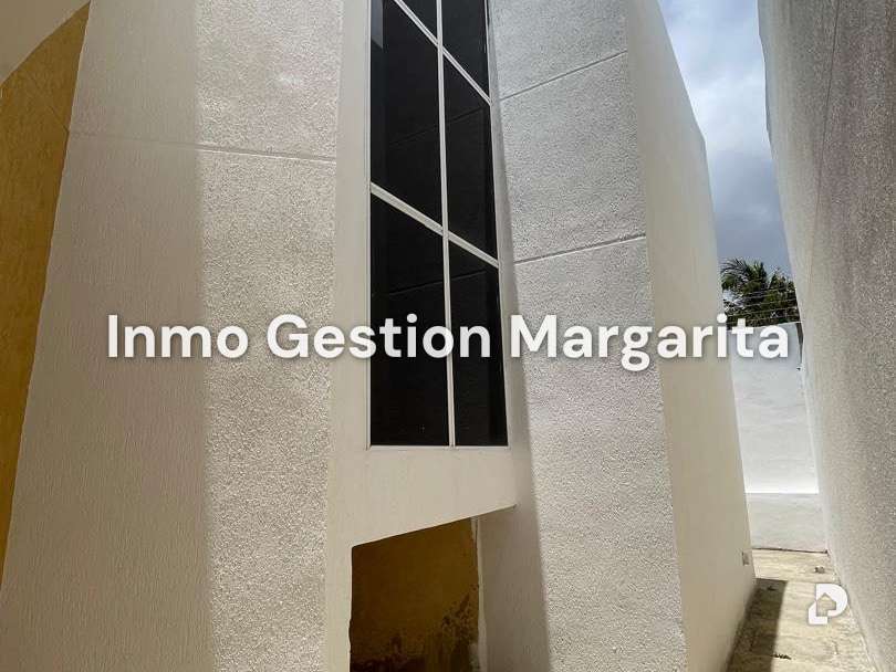 Townhouse en Los Robles, Porlamar – 5