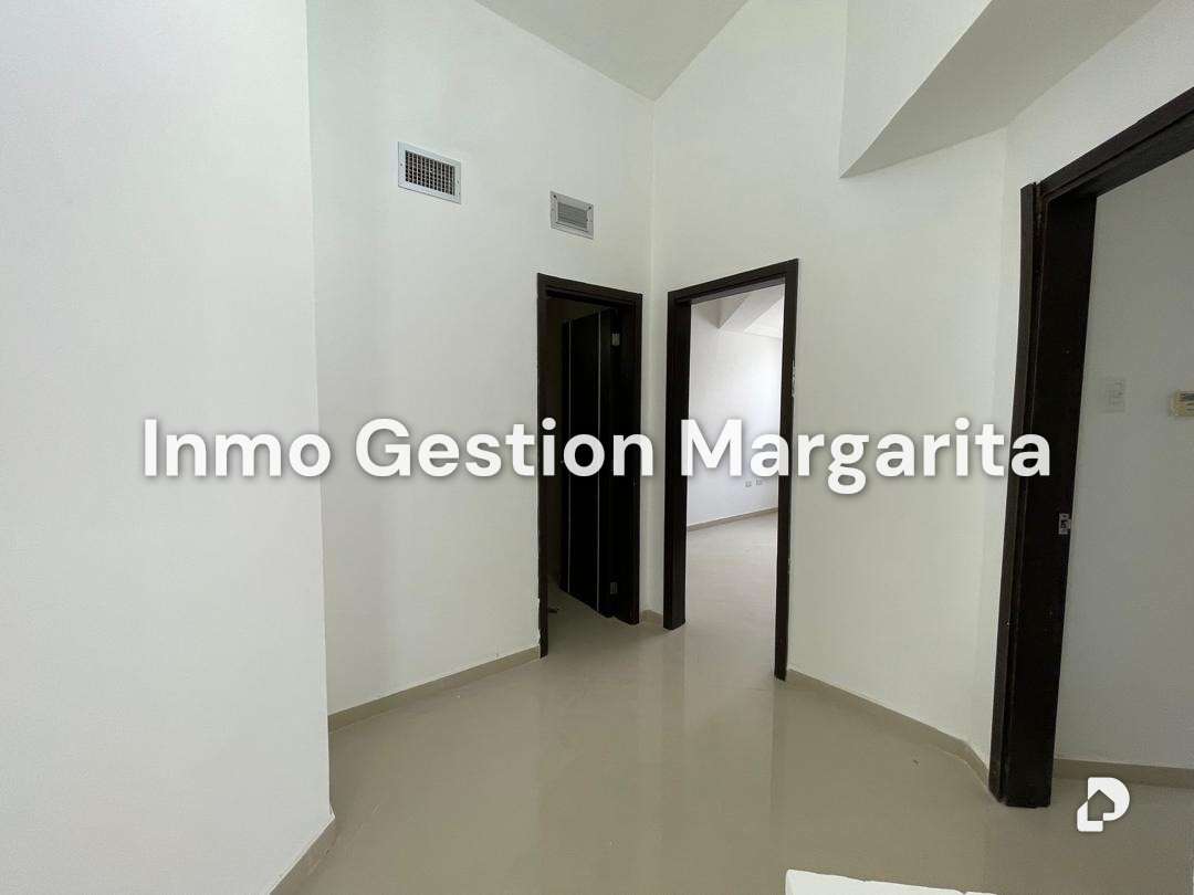 Townhouse en Los Robles, Porlamar – 36