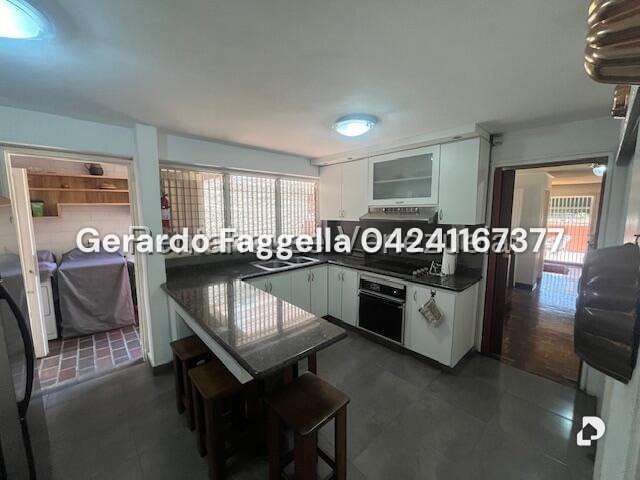 Casa en Los Naranjos, Caracas – 9