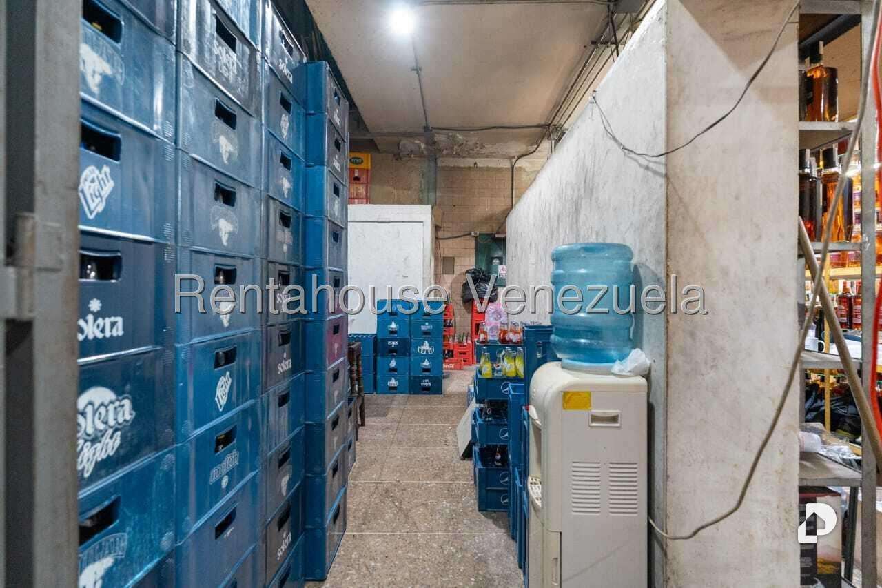 Local comercial en Parroquia Santa Rosalía, Caracas – 9