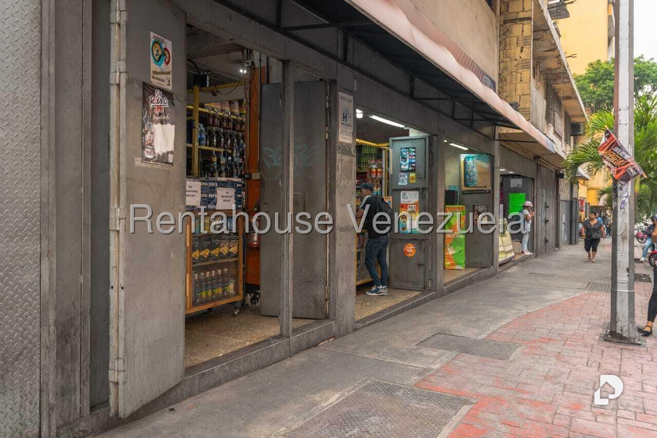 Local comercial en Parroquia Santa Rosalía, Caracas – 2