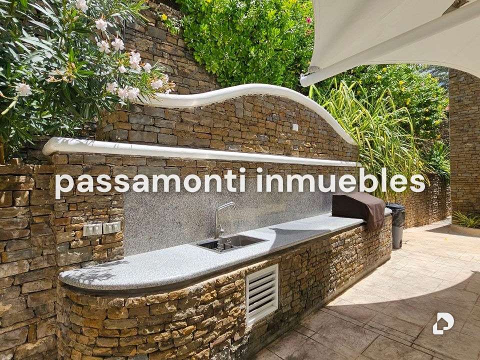 Casa en Paraiso, Pampatar – 24