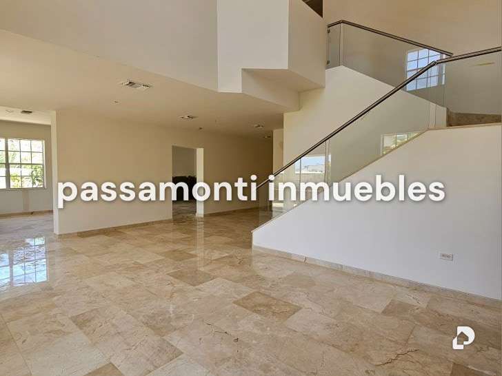 Casa en Paraiso, Pampatar – 10